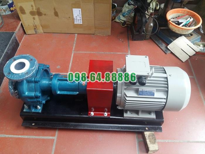 Bơm tuần hoàn dầu công nghiệp RY50-32-200 lưu lượng 18 m3/h, cột áp 50 m, công suất 5.5 kW, tốc độ 2900 vòng/phút